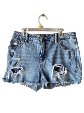 OLD NAVY High Rise Distressed Light Wash Secret Slim Pockets Jean Shorts Size 4